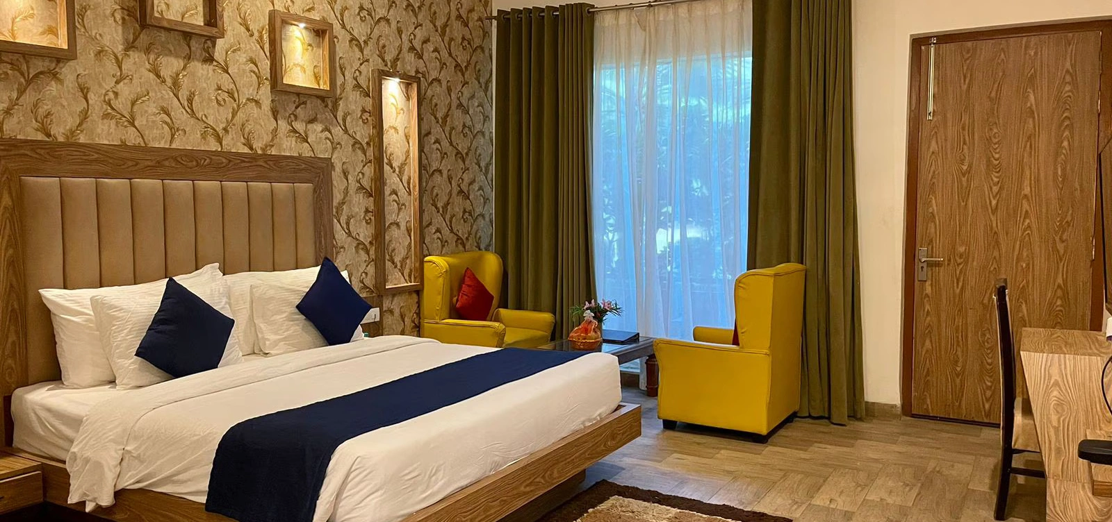 Winsome Resort 