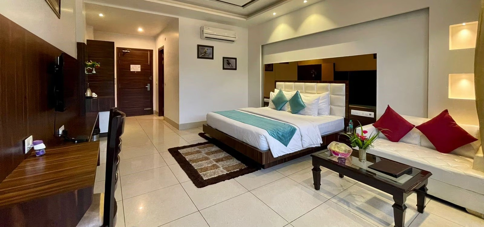 Winsome Resort 