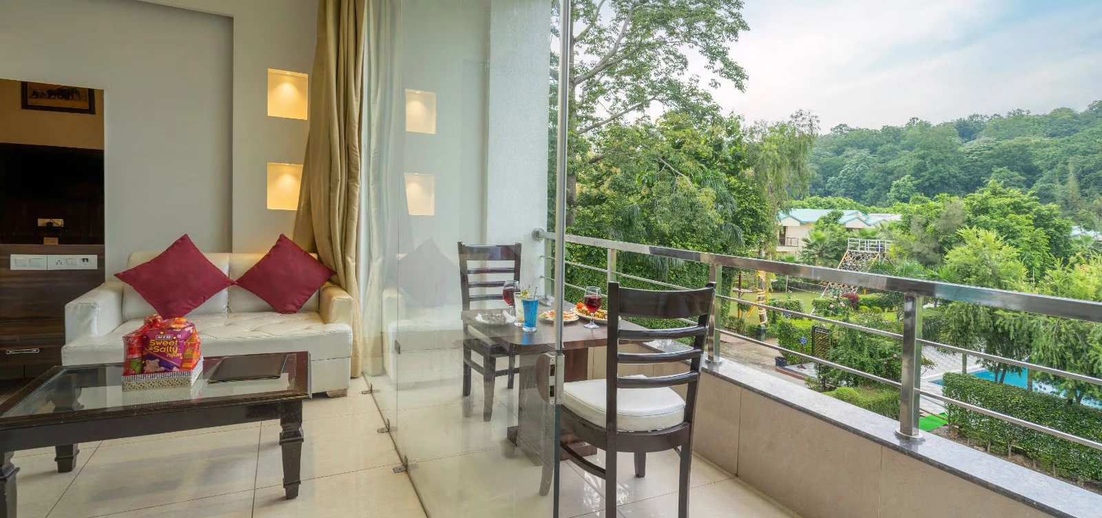Winsome Resort 