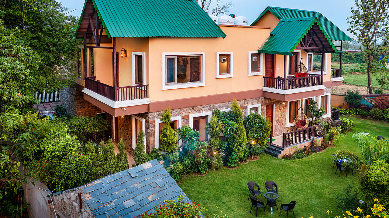 Corbett Mystic Inn