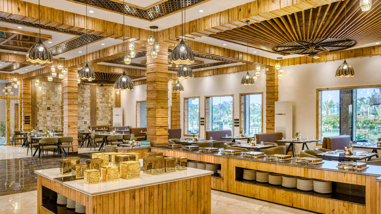 Corbett Elegant Retreat