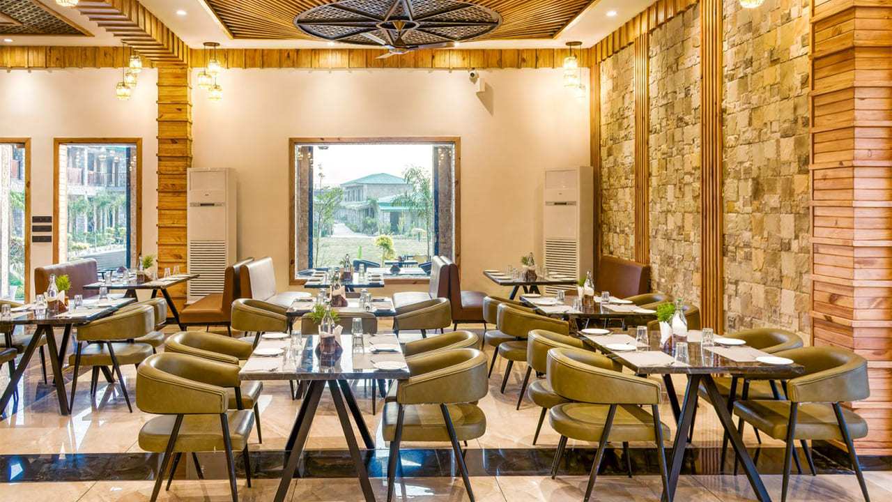 Corbett Elegant Retreat